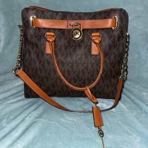 Michael Kors Hamilton Signature Tote